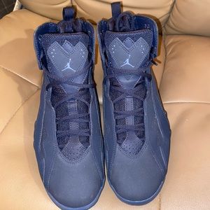 Never Worn Nike Jordan’s Sneakers